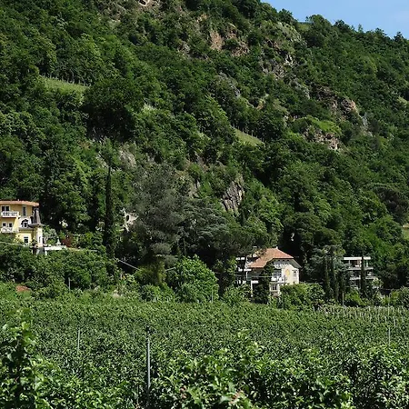 Sasso Апарт-готель Мерано